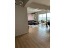 apartament cu 3 camere in Andrei Muresanu